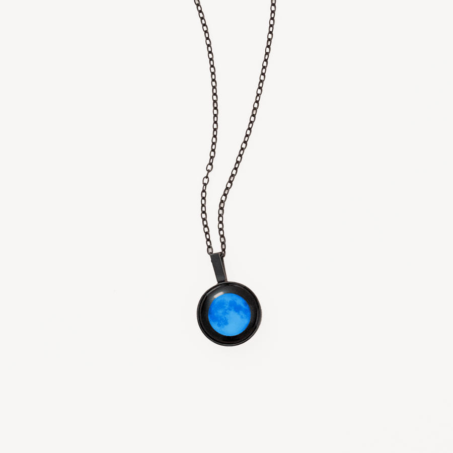 Halloween’s New Moon Nightfall Necklace